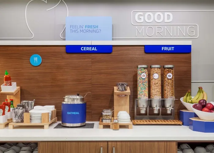 Holiday Inn Express & Suites Lubbock West By Ihg